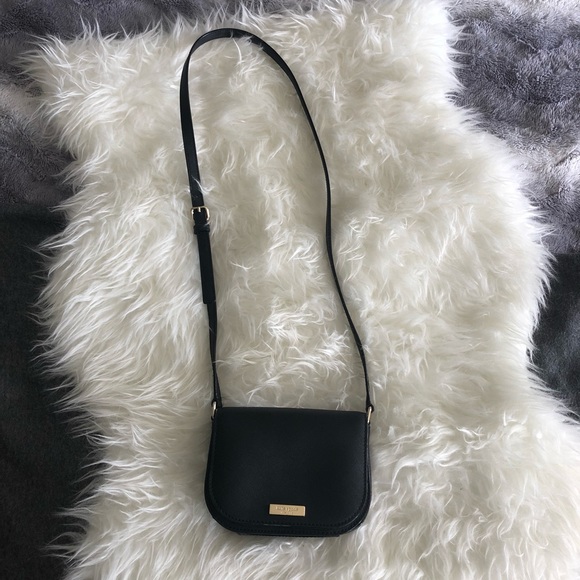kate spade Handbags - Kate Spade crossbody